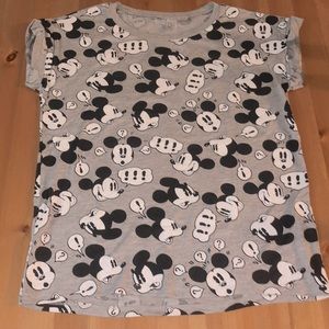 H&M Disney Mickey Mouse Tee size XS